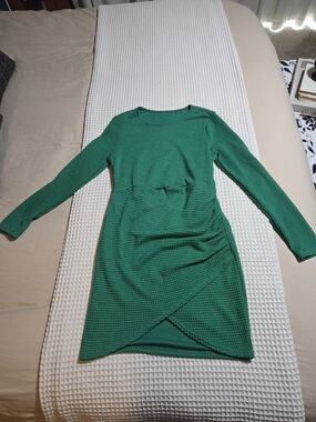 Emerald Textured Long-Sleeve Ruched Wrap Dress